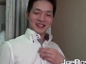 Young Japanese shoots loads of jizz after hard masturbation asian gay man porn