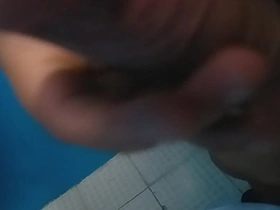 Paja en el baño gay porn chinese muscled