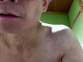 ゲイの日本人がオナニーを公開 japanese bookstore gay porn