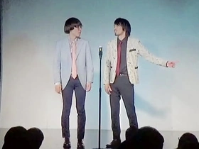 袖に芸人が集まる漫才 new gay chinese porn 2026