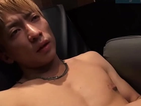 初登場ガタイ系ノンケのオナニー！ japanese gay movie porn