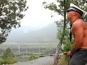 Chinese muscular guy jerking outdoor and load a huge cum from his monster dick japan gay movie porn