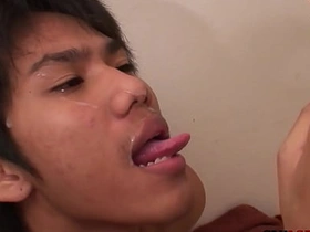 Cocksucking Asian twinks have bareback duo before pissing gay porn chinese telegram