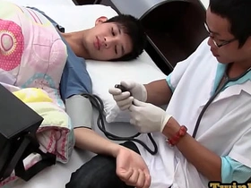 Examined Asia twink shoots cum while barebacked by medic japanese gay porn vibrator