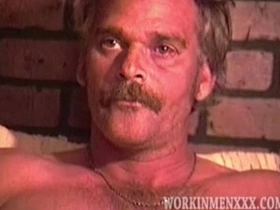 Mature Man Wayne Jerks Off japanese gay porn teen